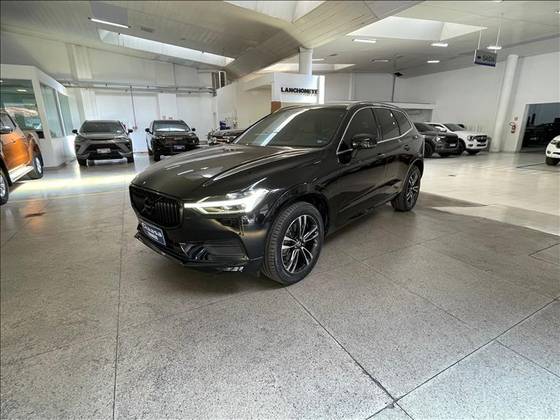 VOLVO XC60 2.0 D5 DIESEL MOMENTUM AWD GEARTRONIC